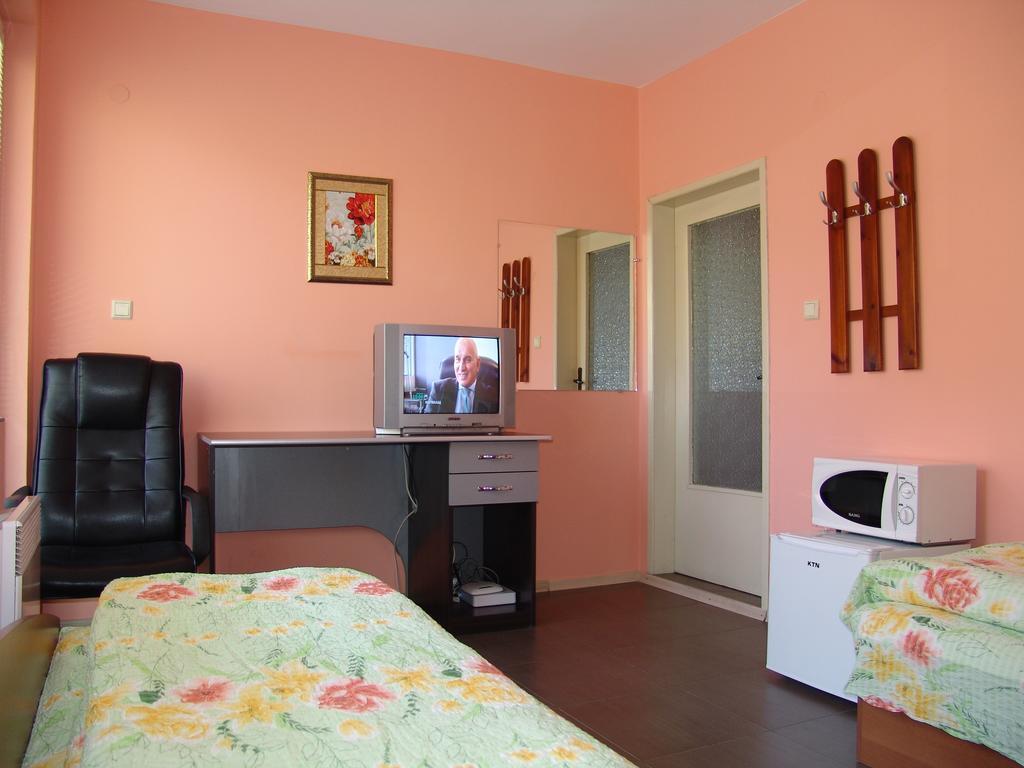 Our Home Guest Rooms Βελίκο Τίρνοβο Δωμάτιο φωτογραφία