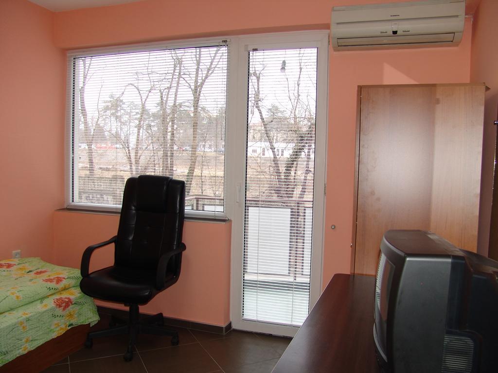 Our Home Guest Rooms Βελίκο Τίρνοβο Δωμάτιο φωτογραφία